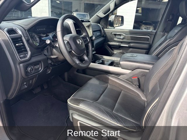 Used 2024 RAM 1500 Laramie AWD/4WD image 9