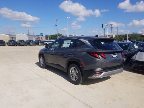 New 2026 Hyundai Tucson SE FWD image 5