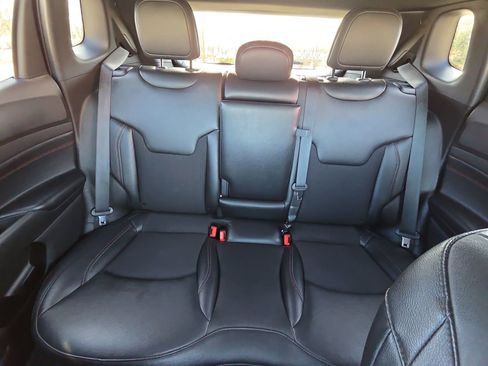 Used 2024 Jeep Compass Trailhawk image 19