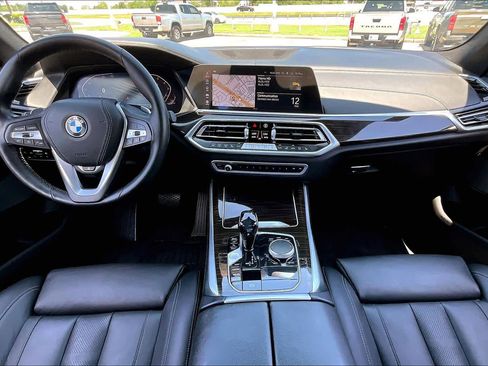 Used 2020 BMW X5 sDrive40i w/ Premium Package RWD image 16
