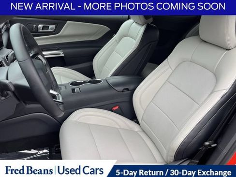Used 2026 Ford Mustang Premium RWD image 6