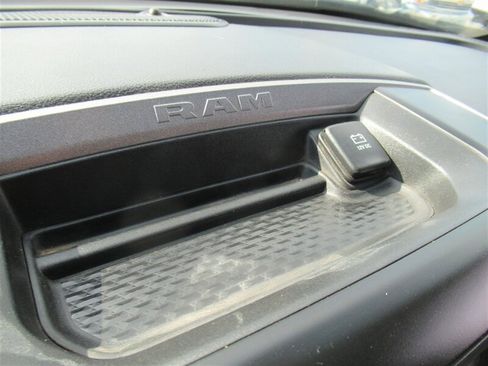 Used 2022 RAM 3500 Tradesman w/ Chrome Appearance Group image 30