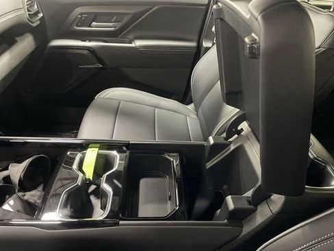 New 2026 Chevrolet Silverado EV LT image 21