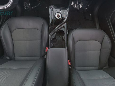 Used 2024 Kia Niro Wind FWD image 27