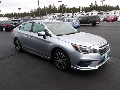 Used 2019 Subaru Legacy 2.5i Premium image 7