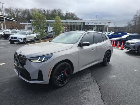 Certified 2025 BMW X3 M50 w/ Premium Package image 9