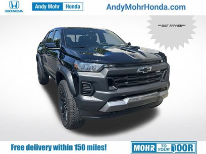 Used 2025 Chevrolet Colorado Trail Boss w/ Midnight Edition