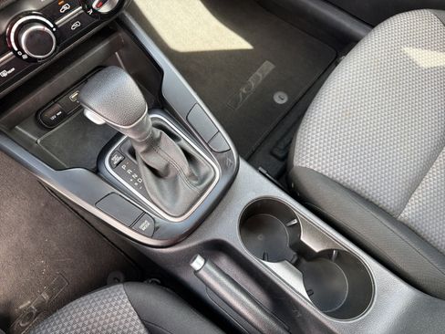 Used 2024 Kia Soul LX w/ Option Group 015 FWD image 15