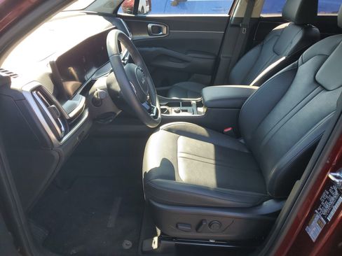 Certified 2024 Kia Sorento S w/ Panoramic Sunroof Package image 22