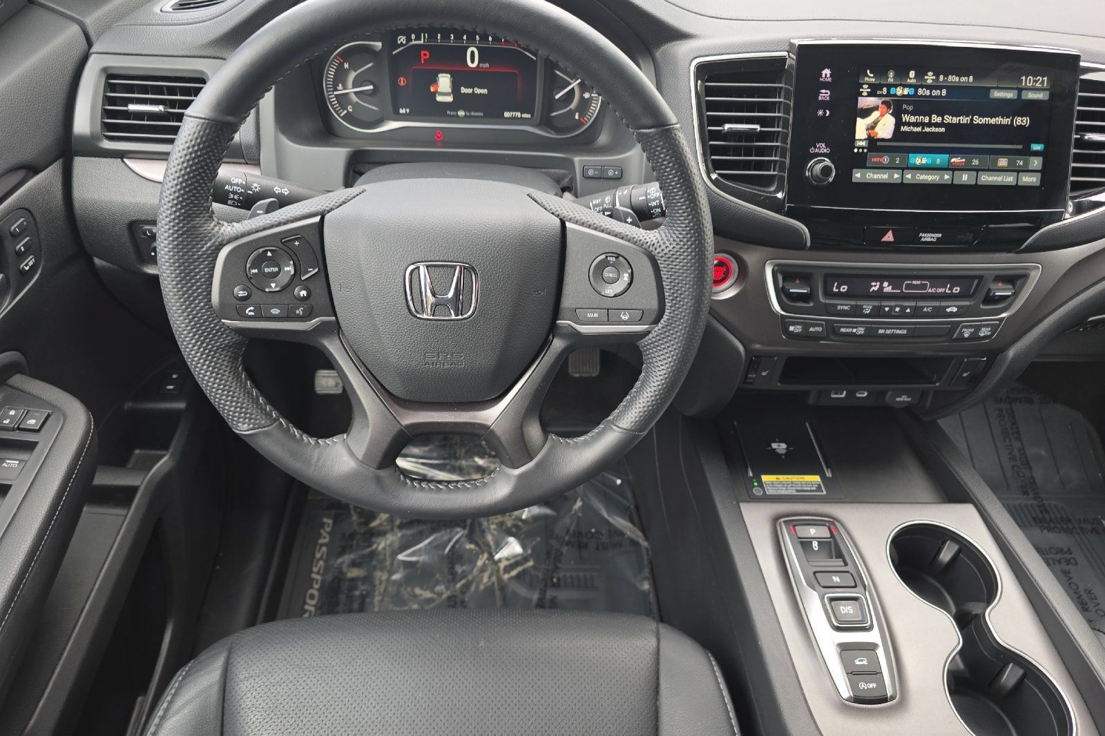 Used 2025 Honda Passport EX-L image 11