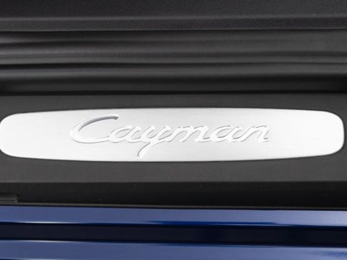 Used 2025 Porsche 718 Cayman image 52