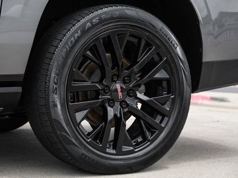 Used 2021 GMC Yukon XL Denali w/ Denali Premium Package RWD image 64