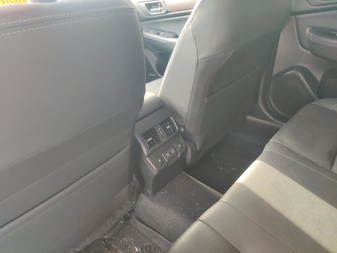 Used 2019 Subaru Outback 2.5i Limited image 14