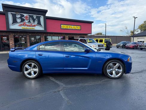 Used 2012 Dodge Charger R/T w/ Wheels & Tunes Group image 8