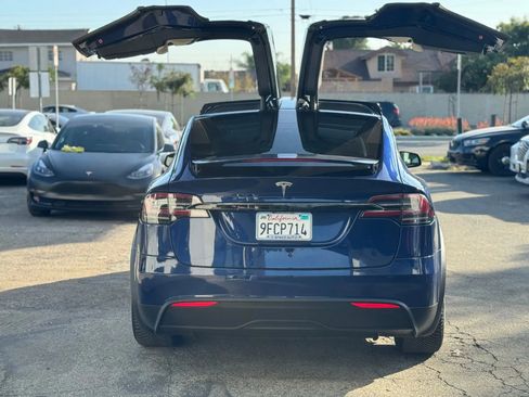 Used 2023 Tesla Model X image 43