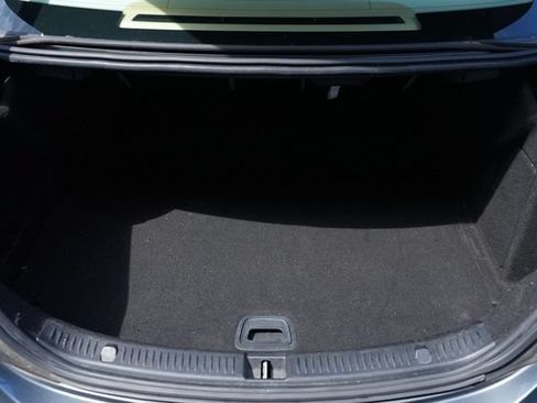 Used 2018 Mercedes-Benz E 300 4MATIC image 26