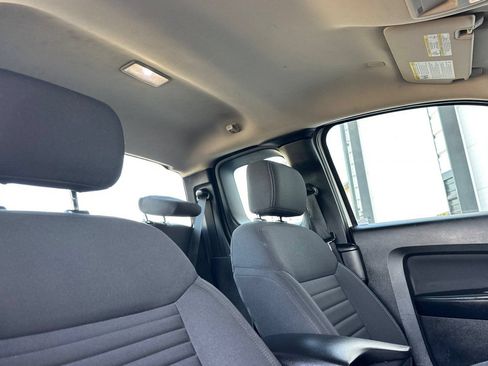 Used 2019 Ford Ranger XL w/ Equipment Group 101A Mid AWD/4WD image 16
