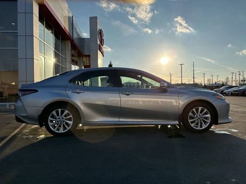 Certified 2023 Toyota Camry LE w/ Convenience Package image 8
