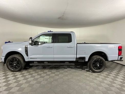 New 2026 Ford F250 Lariat w/ Black Appearance Package image 6