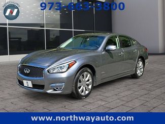 Used 2015 INFINITI Q70 3.7 image 1