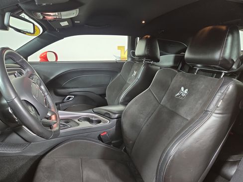 Used 2022 Dodge Challenger R/T Scat Pack image 11