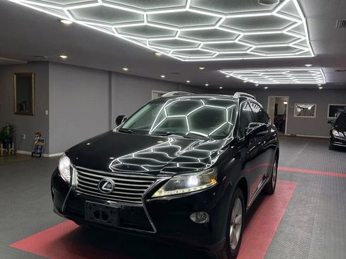 Used 2013 Lexus RX 350 AWD w/ Navigation Pkg image 2