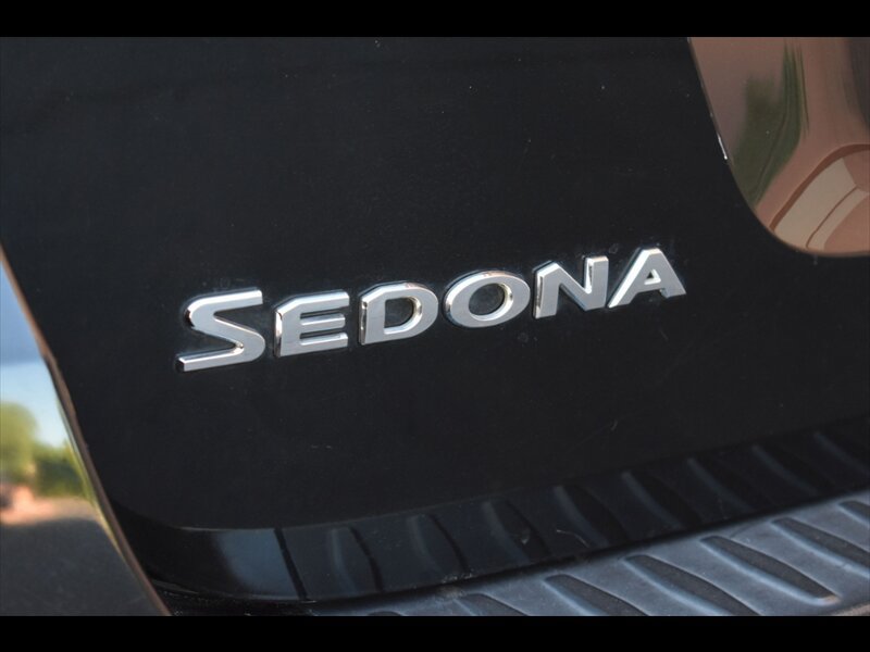 Used 2019 Kia Sedona LX FWD image 50