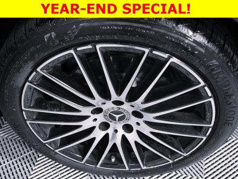 Used 2025 Mercedes-Benz C 300 4MATIC Sedan image 7