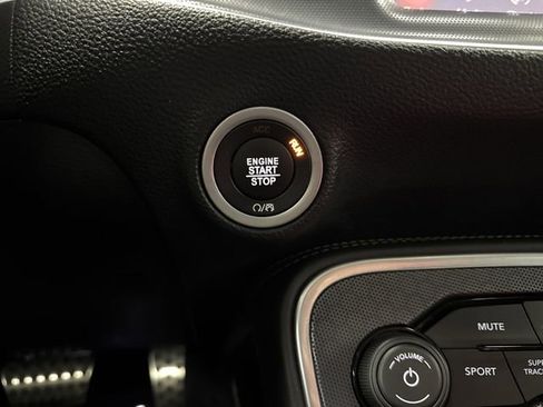 Certified 2018 Dodge Challenger R/T Scat Pack w/ Leather Interior Group image 22