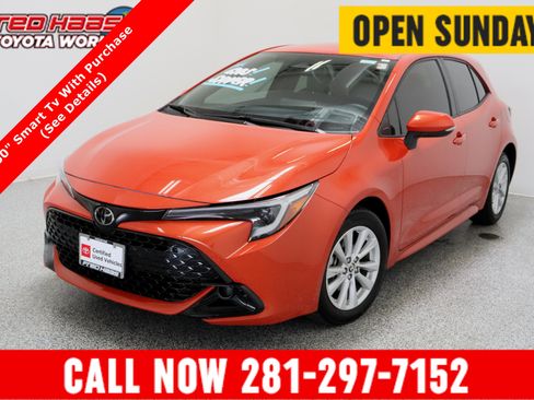 Certified 2025 Toyota Corolla SE FWD image 1