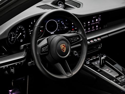 Used 2024 Porsche 911 Carrera S w/ Premium Package image 38