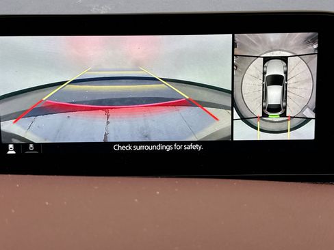 Used 2022 MAZDA MAZDA3 s image 10