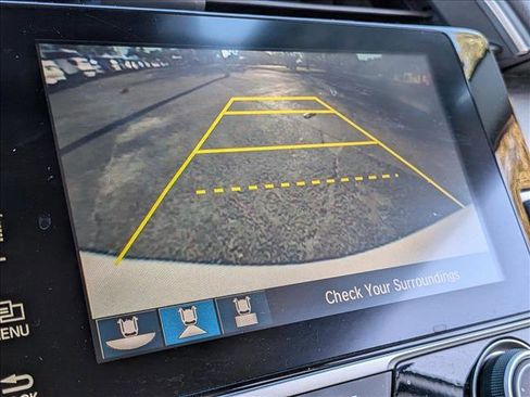 Used 2017 Honda Civic Touring image 14