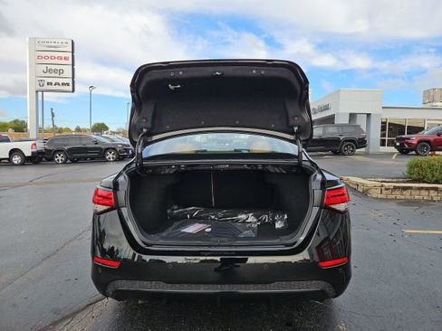 New 2025 Nissan Sentra SV w/ SV Premium Package image 6