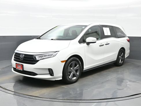 Used 2022 Honda Odyssey EX image 2