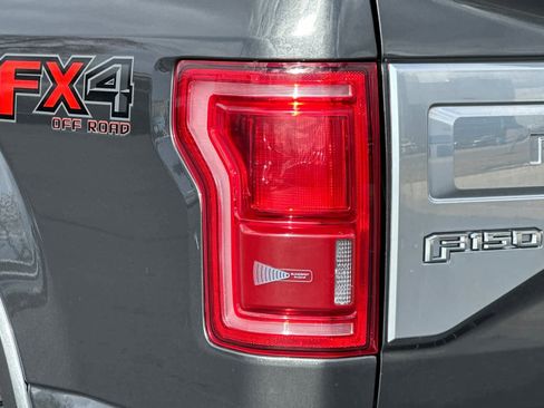 Used 2015 Ford F150 Platinum w/ Equipment Group 701A Luxury image 26