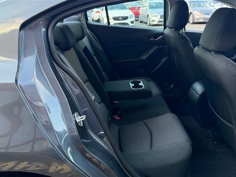 Used 2016 MAZDA MAZDA3 i Sport w/ Preferred Equipment Package FWD image 15