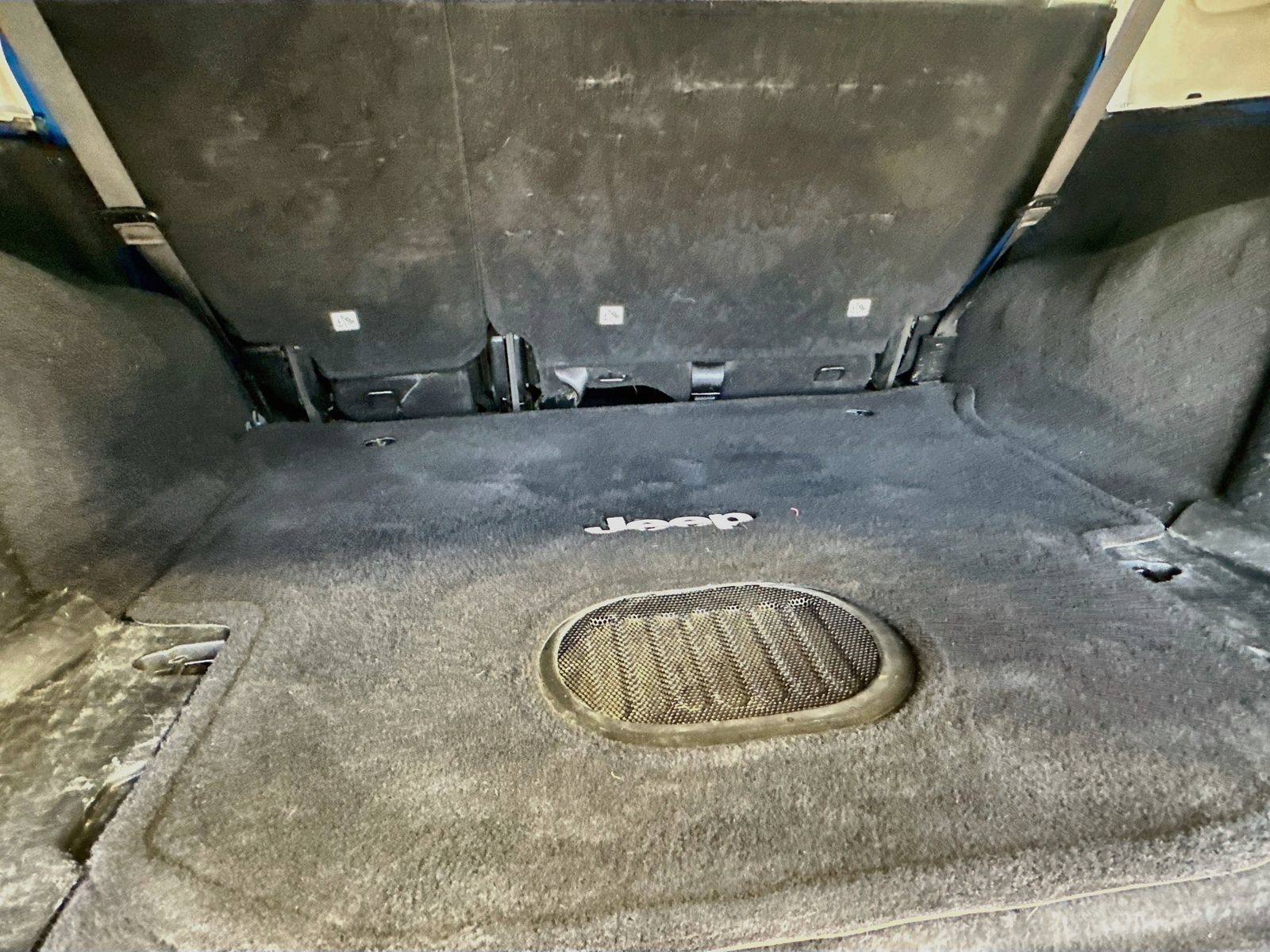 Used 2015 Jeep Wrangler Unlimited Sport AWD/4WD image 22