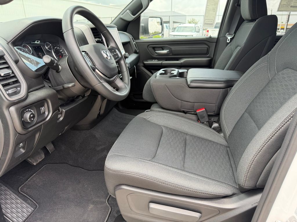 New 2026 RAM 1500 Express RWD image 12