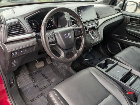 Used 2025 Honda Odyssey Sport-L image 14