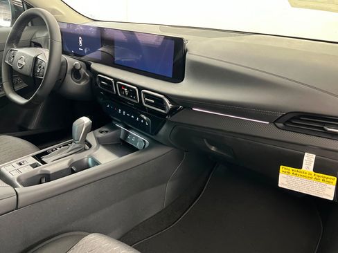 New 2026 Nissan Sentra SV w/ SV Convenience Package FWD image 23