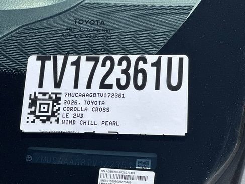Used 2026 Toyota Corolla Cross LE FWD image 27