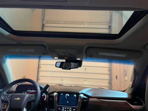 Used 2015 Chevrolet Suburban LTZ AWD/4WD image 8