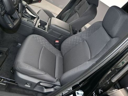 New 2026 Toyota Tacoma SR image 9