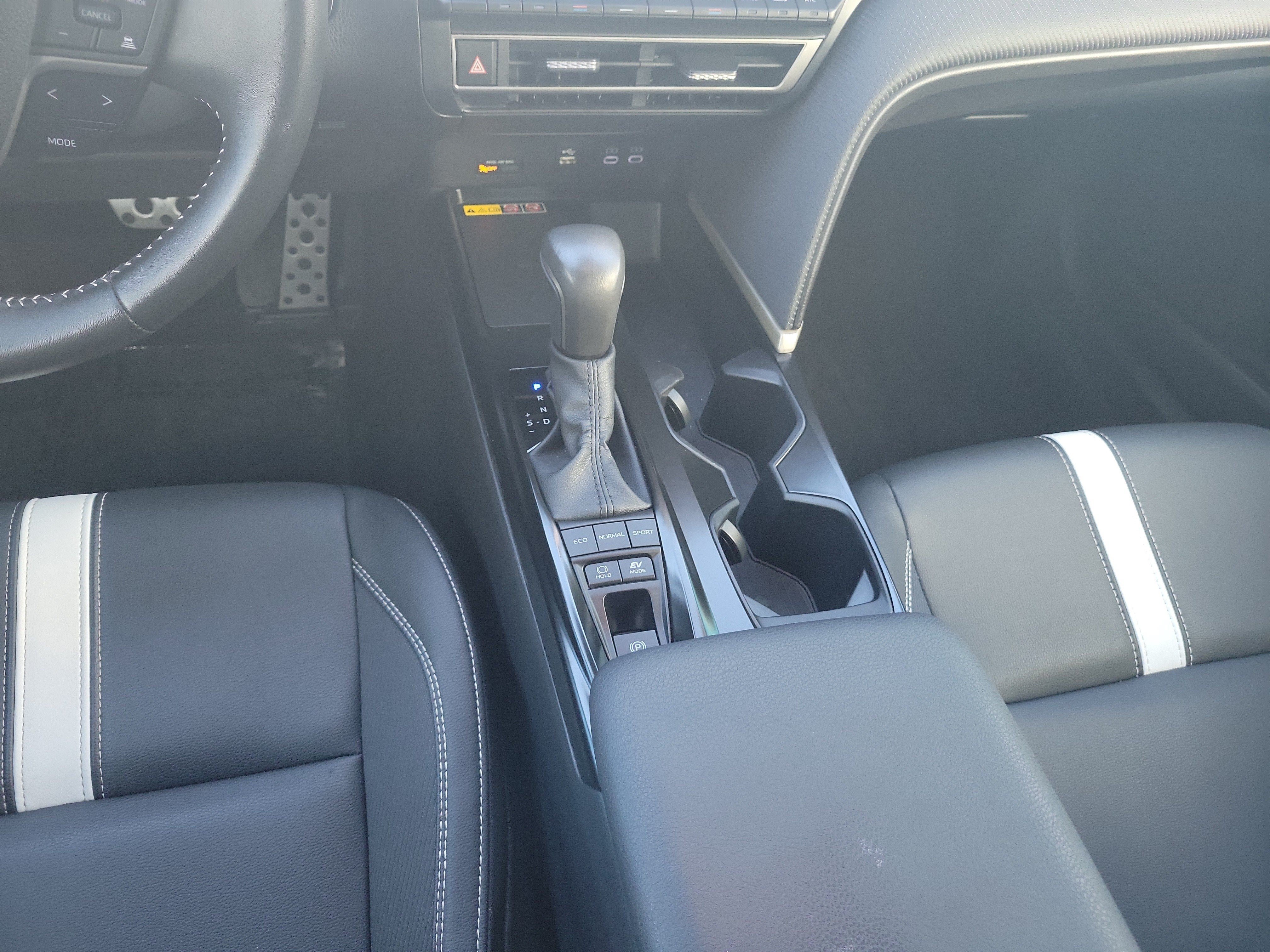 Used 2026 Toyota Camry SE w/ Multimedia Upgrade Package FWD image 19