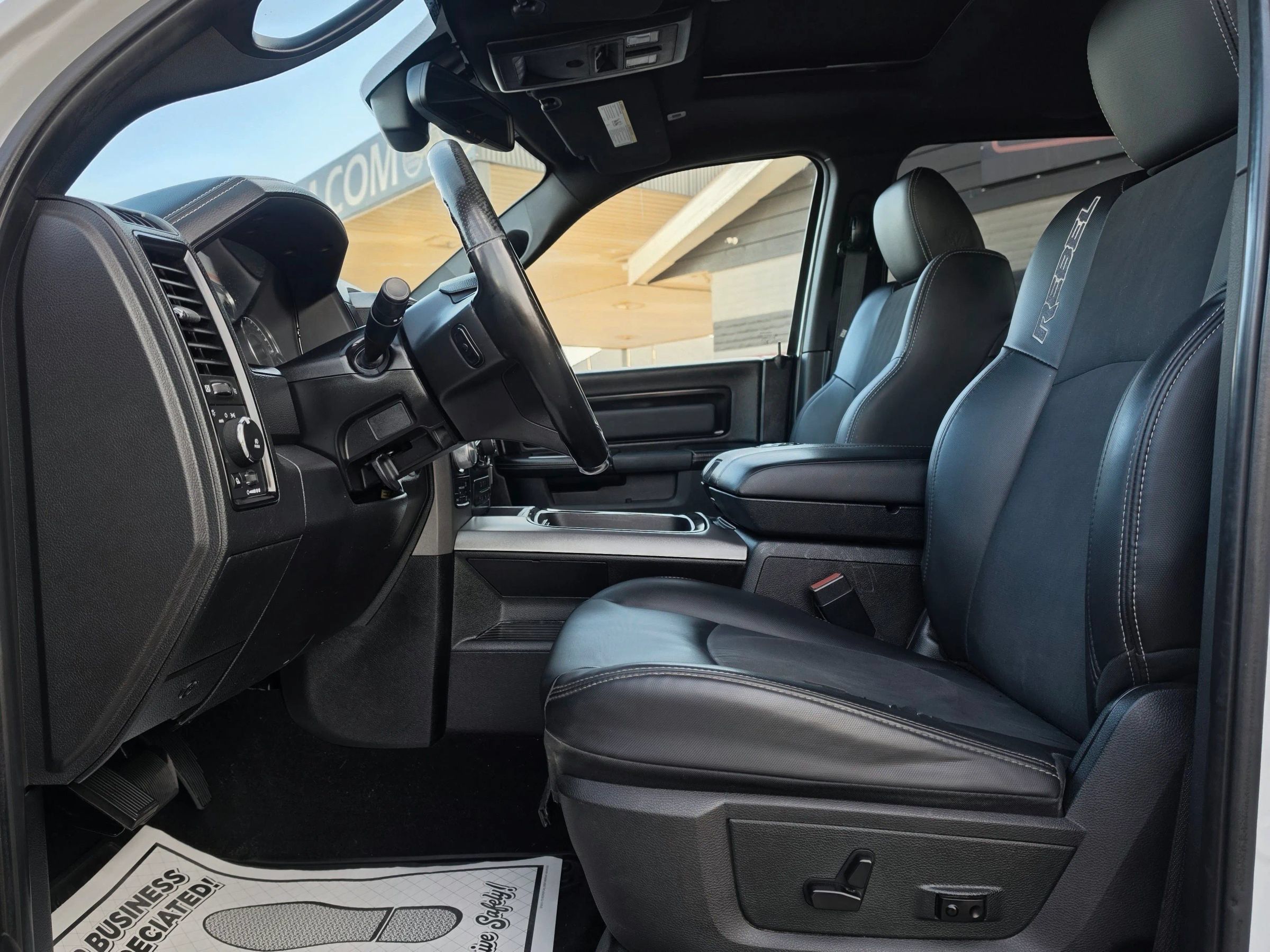 Used 2018 RAM 1500 Rebel w/ Luxury Group AWD/4WD image 40