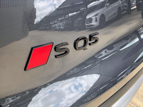 New 2026 Audi SQ5 Premium Plus AWD/4WD image 15