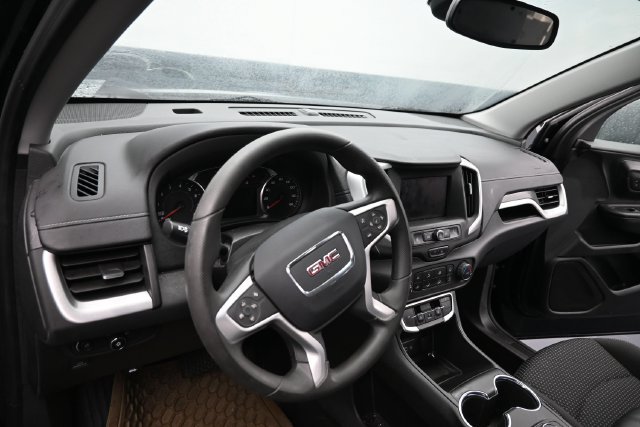 Used 2023 GMC Terrain SLE AWD/4WD image 14