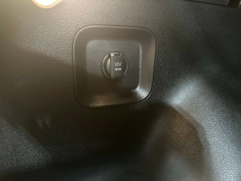 Used 2025 Kia Sportage X-Line AWD/4WD image 30