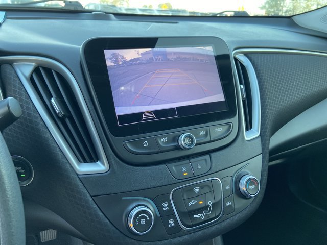 Used 2021 Chevrolet Malibu LS w/ Driver Confidence Package II FWD image 36
